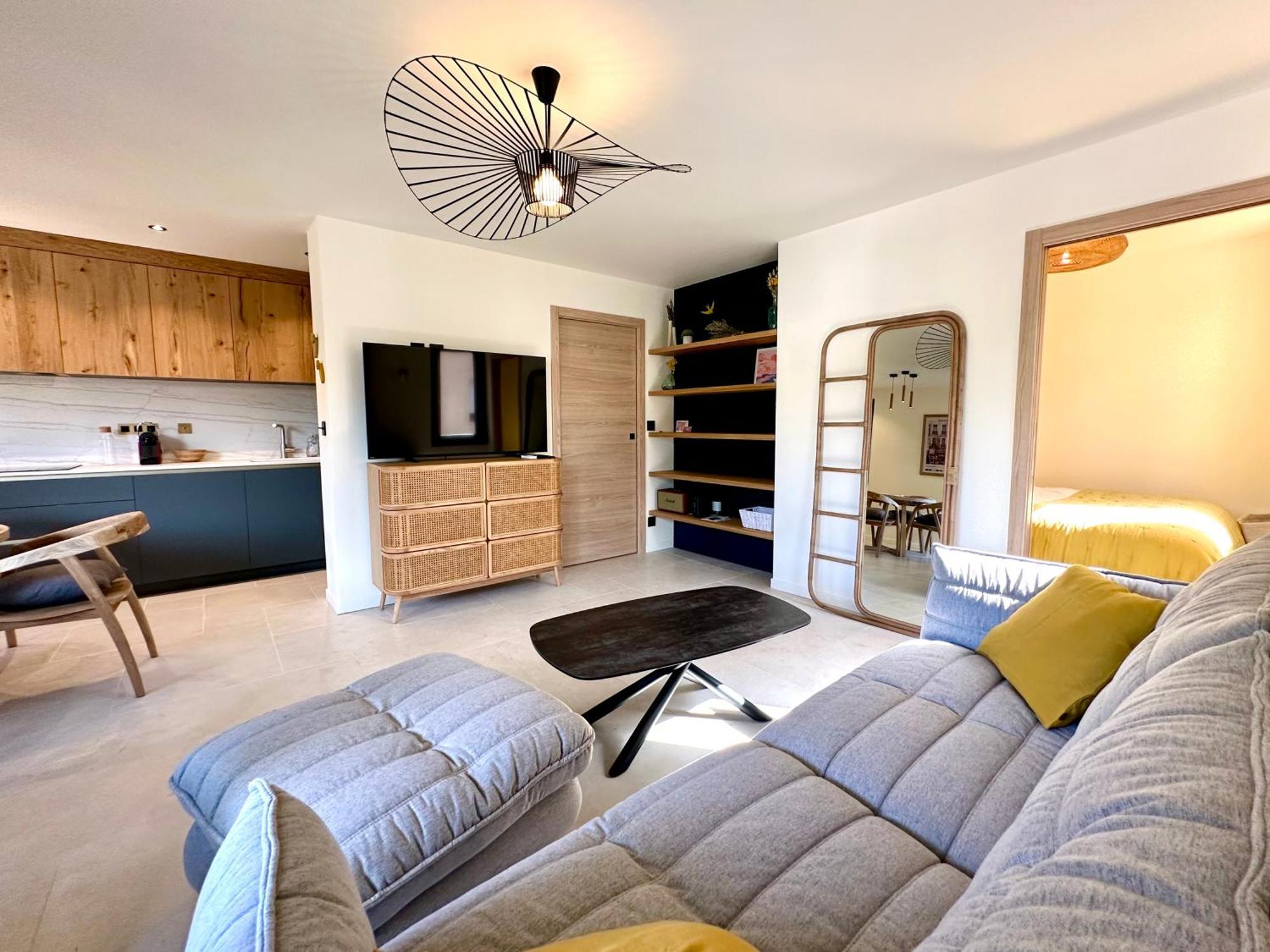 Centre Ville Aix - Terrasse / Ascenseur - Renove เอ็ก-ซอง-โพรวองซ์ ภายนอก รูปภาพ